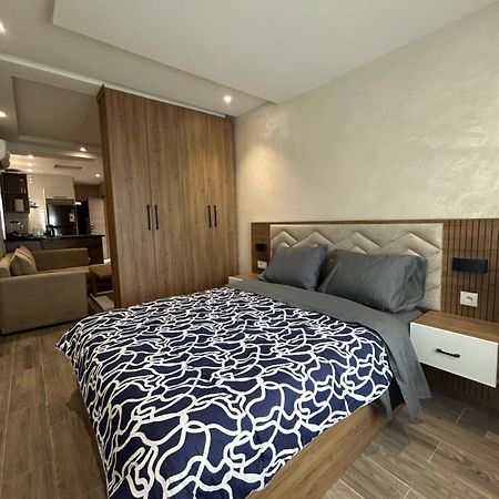 Splendide Studio Haut Standing En Face De La Marina Et A 200 M Du Port De Tanger - 1 Chambre Double エクステリア 写真