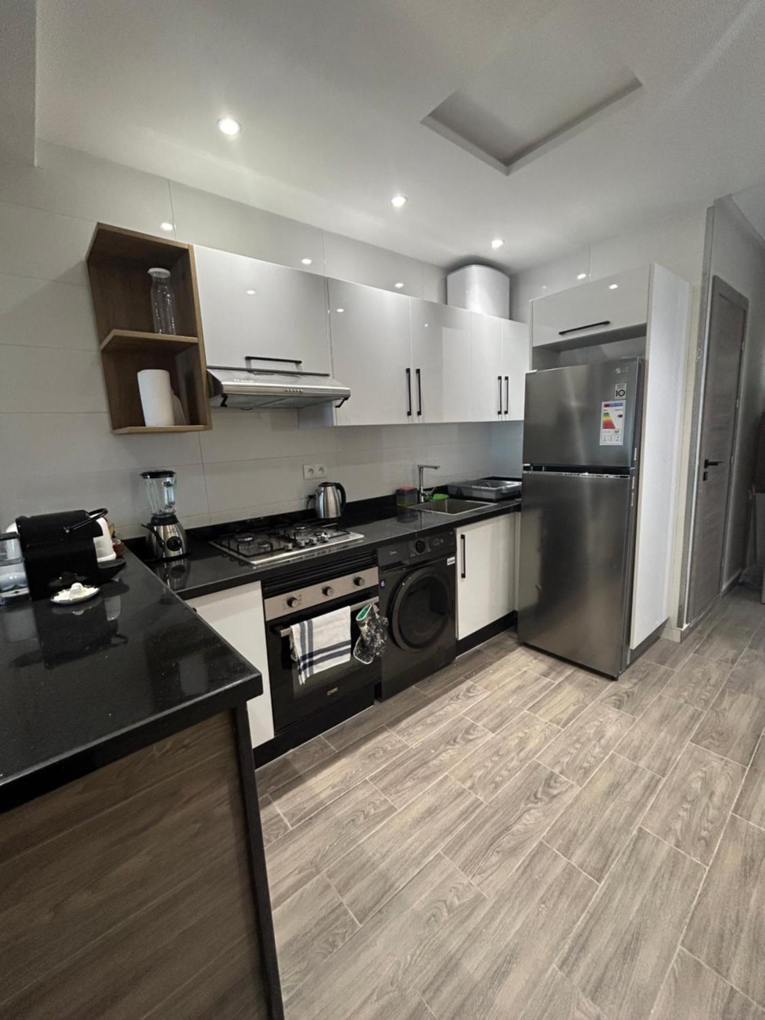 Splendide Studio Haut Standing En Face De La Marina Et A 200 M Du Port De Tanger - 1 Chambre Double エクステリア 写真