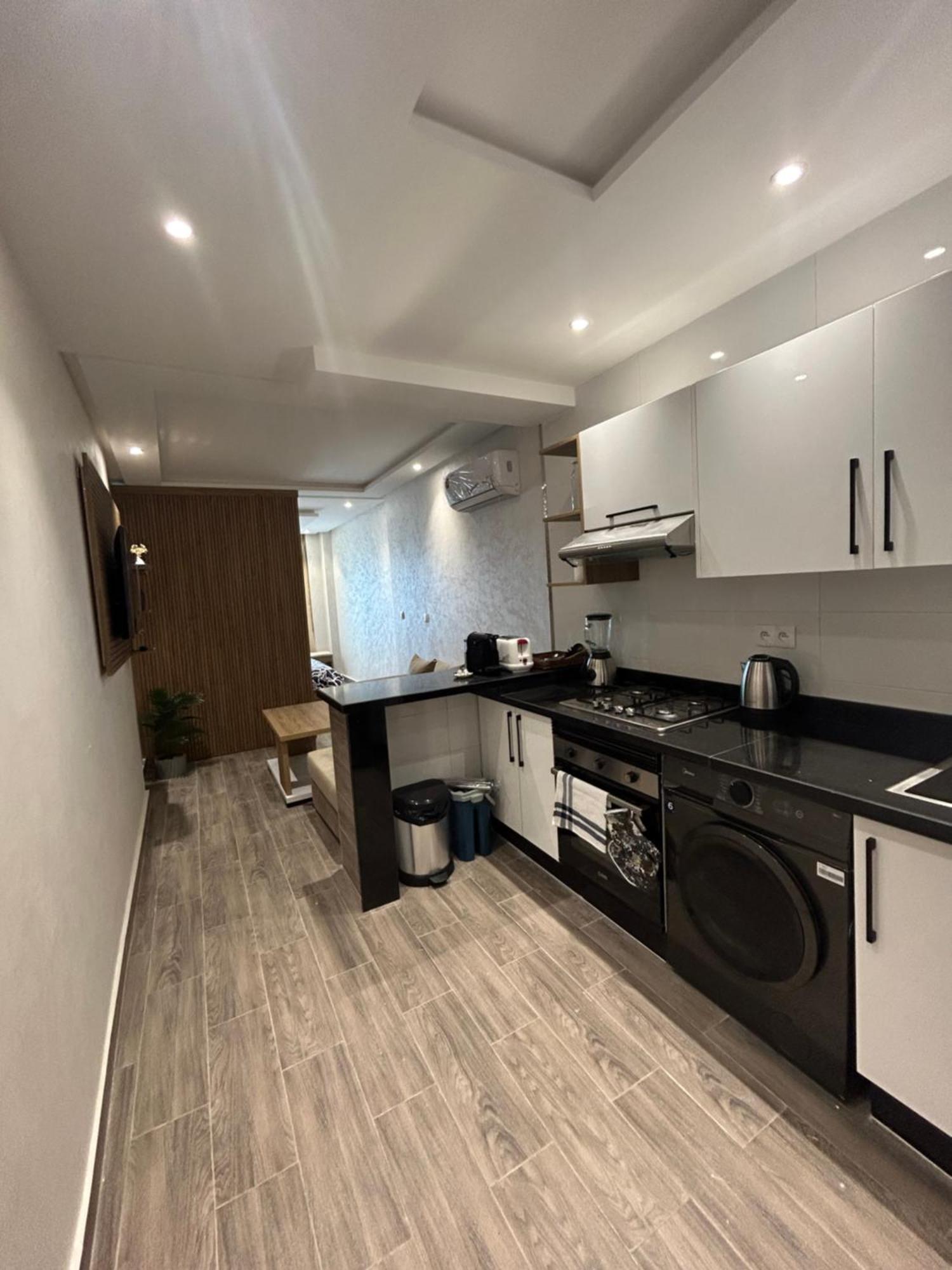 Splendide Studio Haut Standing En Face De La Marina Et A 200 M Du Port De Tanger - 1 Chambre Double エクステリア 写真