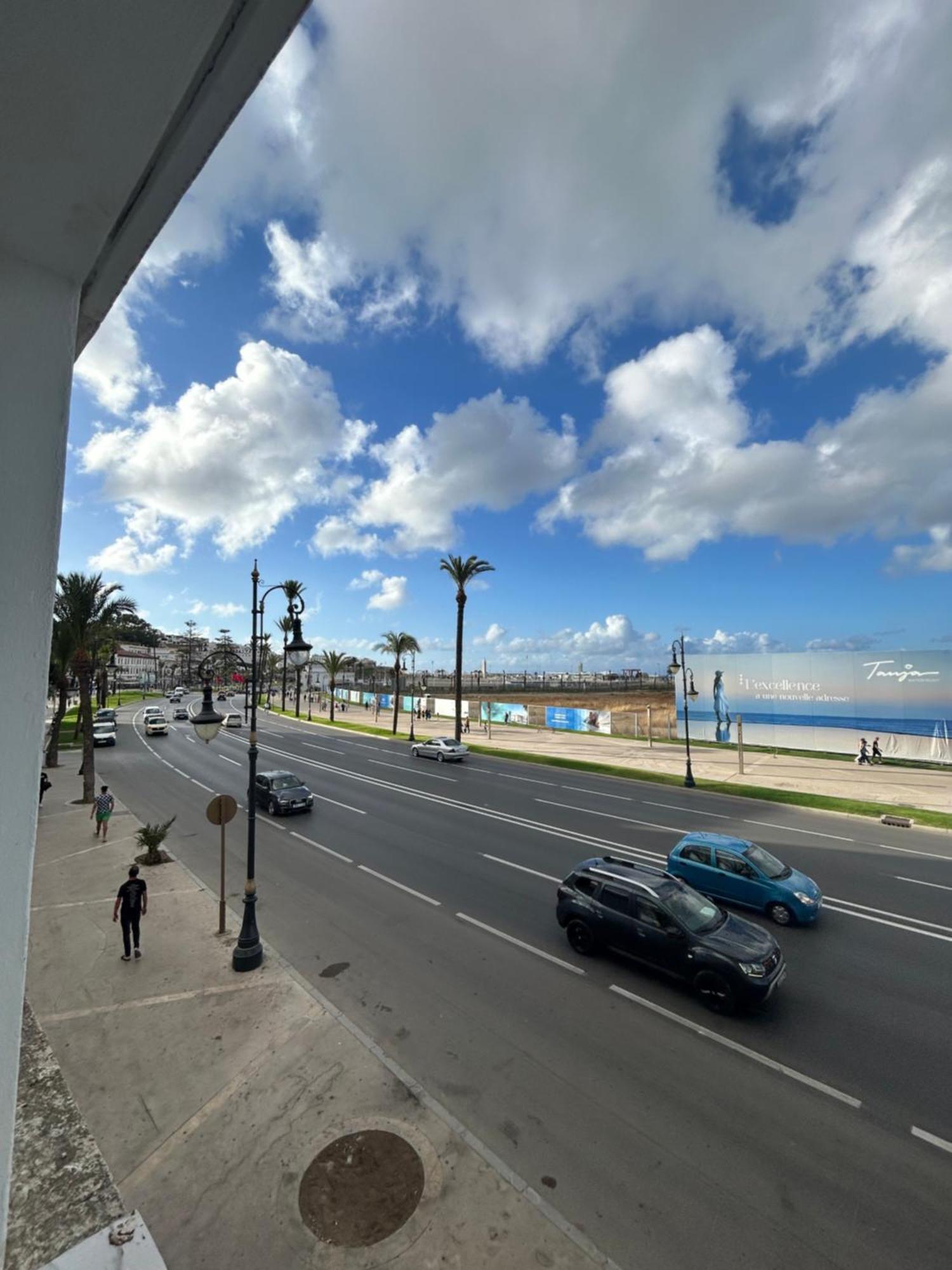 Splendide Studio Haut Standing En Face De La Marina Et A 200 M Du Port De Tanger - 1 Chambre Double エクステリア 写真