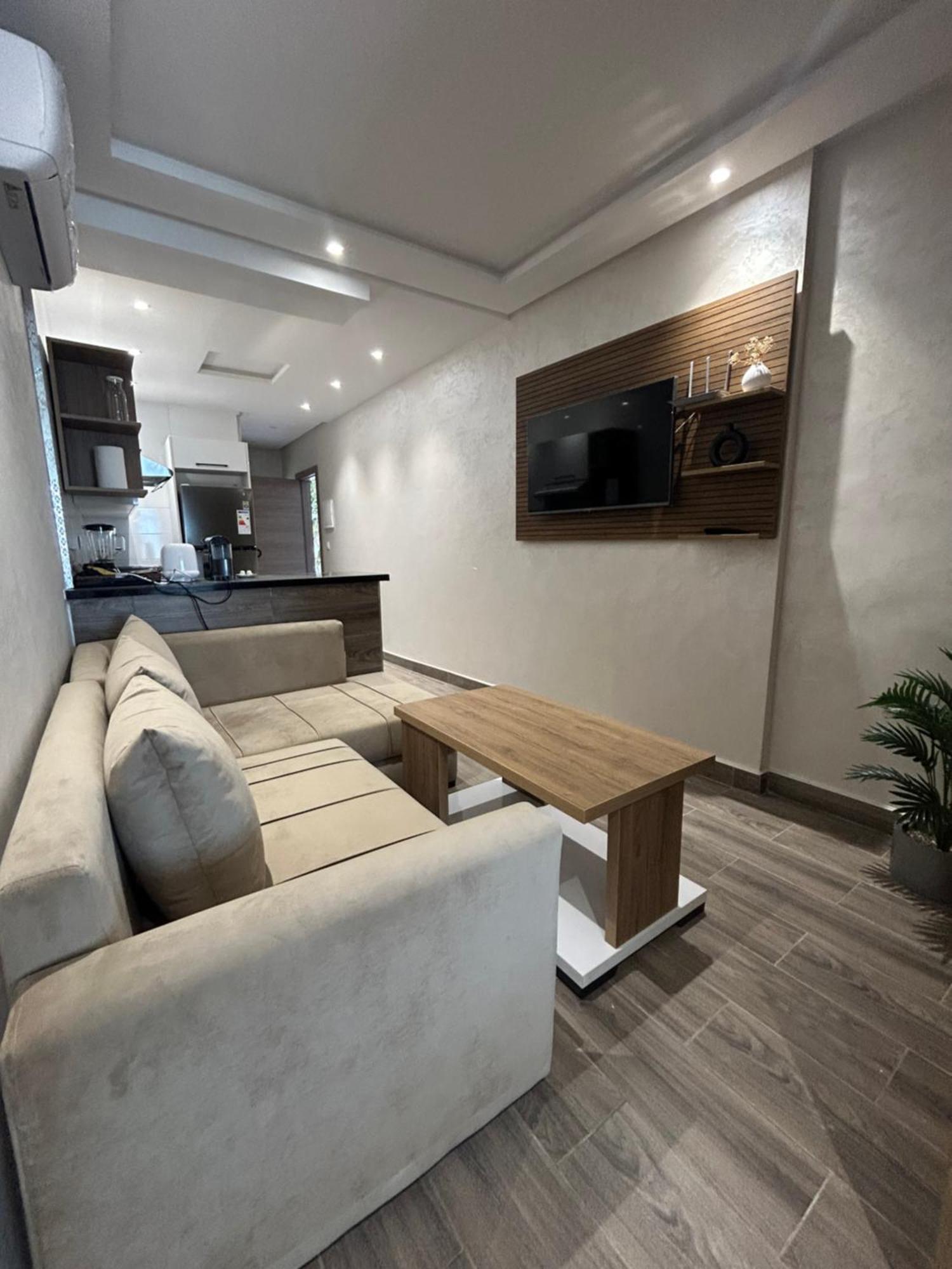 Splendide Studio Haut Standing En Face De La Marina Et A 200 M Du Port De Tanger - 1 Chambre Double エクステリア 写真