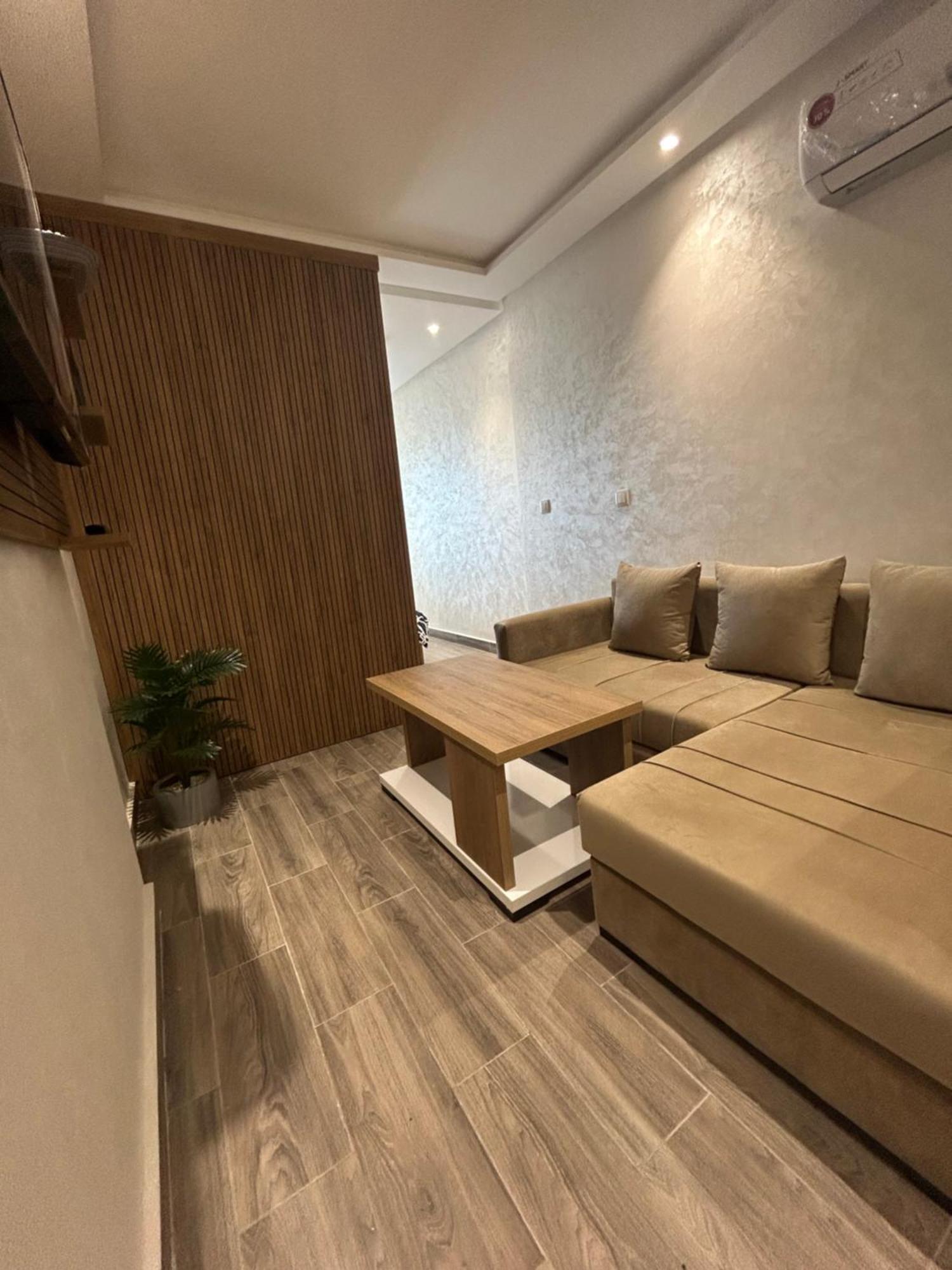 Splendide Studio Haut Standing En Face De La Marina Et A 200 M Du Port De Tanger - 1 Chambre Double エクステリア 写真